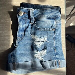 Aeropostale Blue Denim Low Rise Midi Women’s Shorts